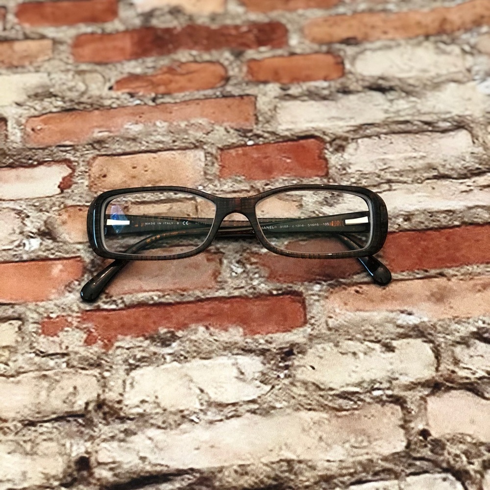 **Authentic** EUC CHANEL Eyeglass Frames 👓